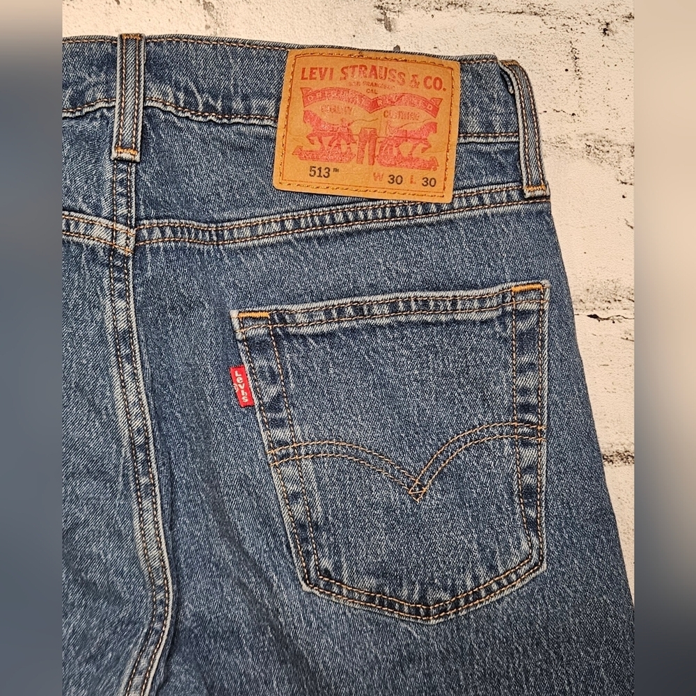Levi’s 513 Slim Straight Jeans W30 Hemmed 27” Inseam Classic Blue - Picture 7 of 11